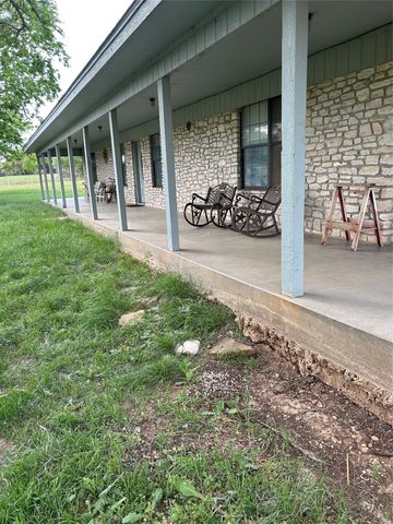 10047 E Hwy 36, Jonesboro, TX 76538