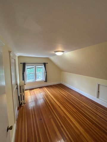 26 Houston Ave 3, Milton, MA 02186