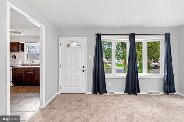 68 EVERGREEN AVE, Bellmawr, NJ 08031