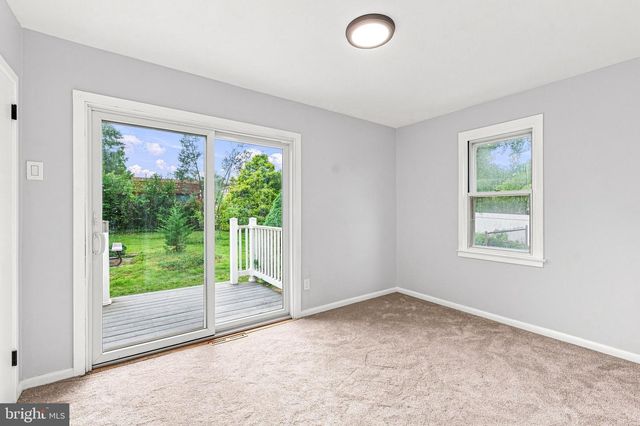 68 EVERGREEN AVE, Bellmawr, NJ 08031