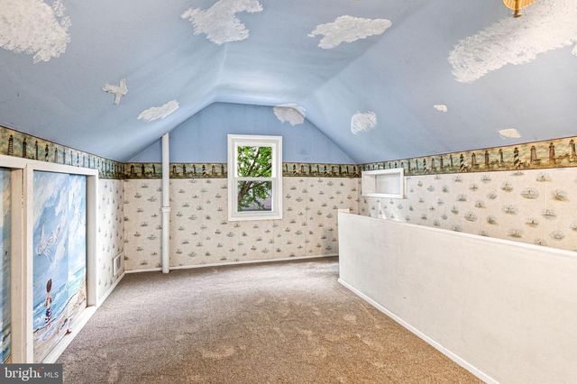 68 EVERGREEN AVE, Bellmawr, NJ 08031