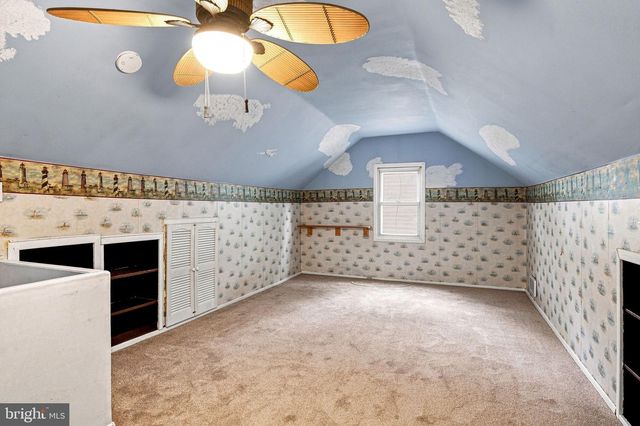 68 EVERGREEN AVE, Bellmawr, NJ 08031