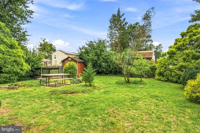 68 EVERGREEN AVE, Bellmawr, NJ 08031