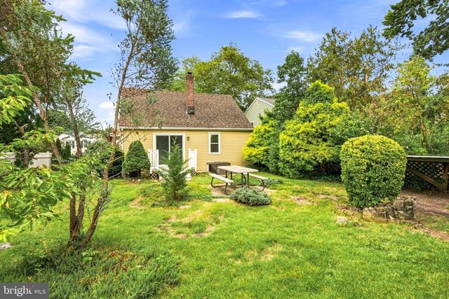 68 EVERGREEN AVE, Bellmawr, NJ 08031