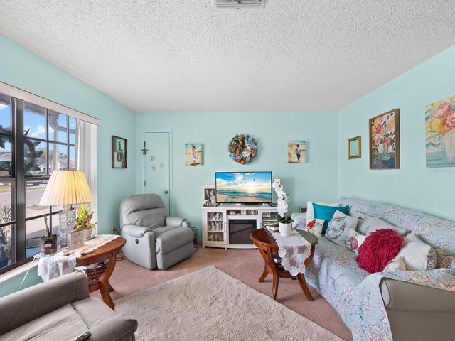 11443 NATURE TRAIL, Port Richey, FL 34668