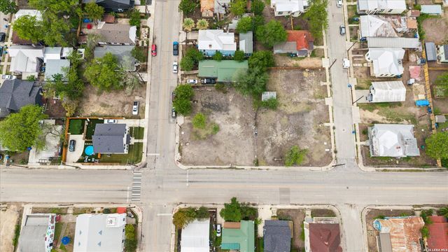 427 Montana, San Antonio, TX 78203