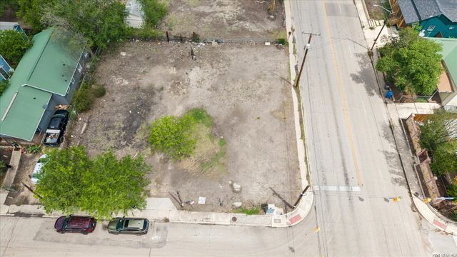 427 Montana, San Antonio, TX 78203