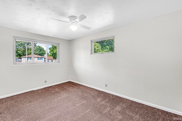 1810 Hass Drive, South Bend, IN 46635