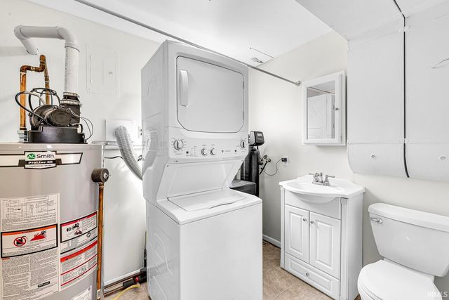 1810 Hass Drive, South Bend, IN 46635