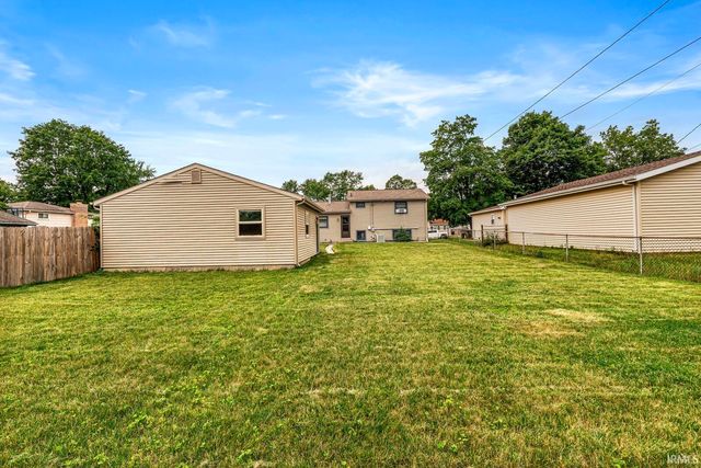 1810 Hass Drive, South Bend, IN 46635
