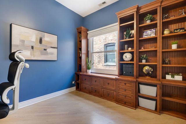 4216 N Ashland Avenue 3, Chicago, IL 60613