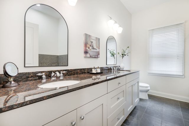 4216 N Ashland Avenue 3, Chicago, IL 60613