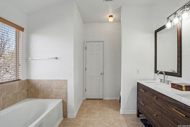 3941 Cherry Tree, Schertz, TX 78108