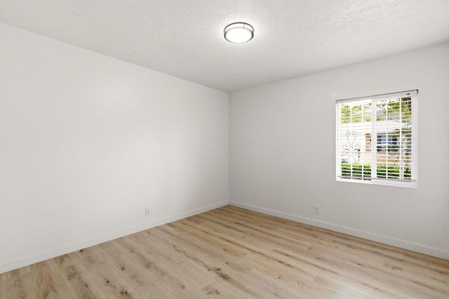 1201 Willys Knight Drive NE, Albuquerque, NM 87112