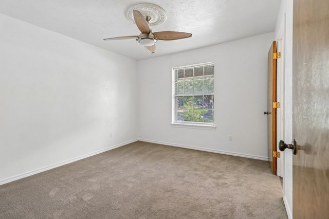 2030 Huntington Drive, Grand Prairie, TX 75051
