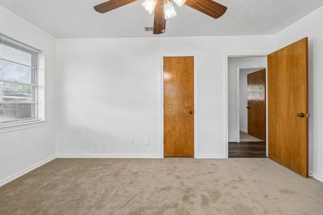 2030 Huntington Drive, Grand Prairie, TX 75051