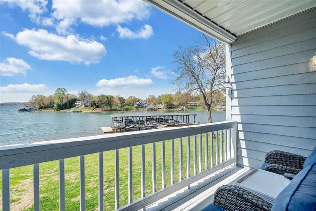 254 Blarney Stone CT, Huddleston, VA 24104
