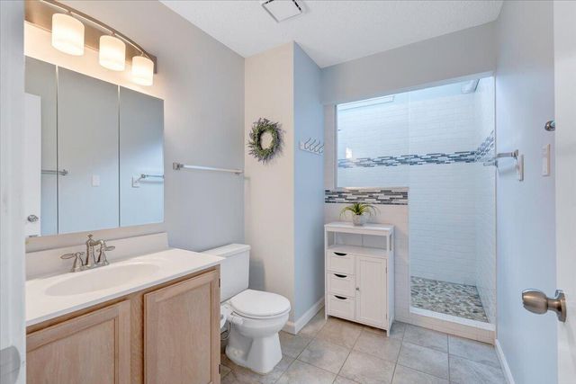 254 Blarney Stone CT, Huddleston, VA 24104