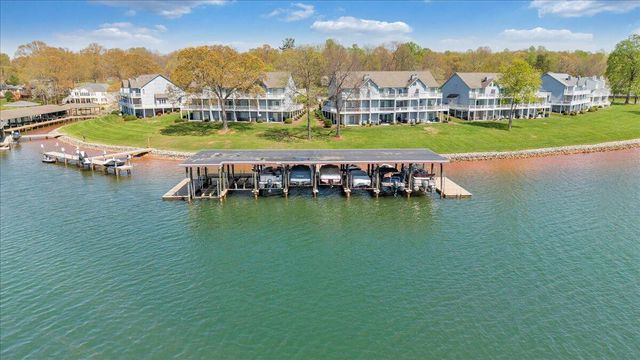 254 Blarney Stone CT, Huddleston, VA 24104