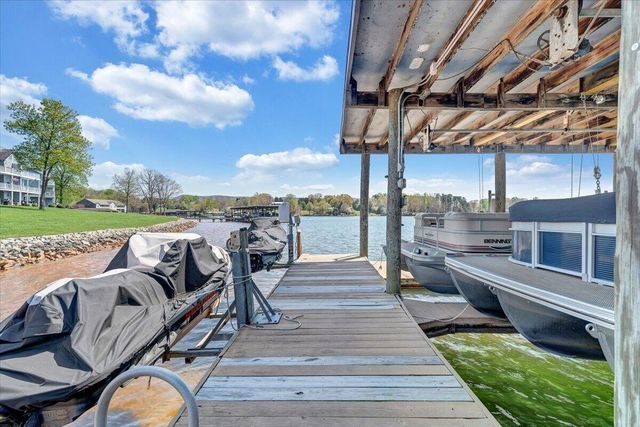 254 Blarney Stone CT, Huddleston, VA 24104