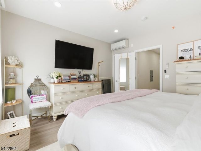 406 Madison St 3R, Hoboken City, NJ 07030