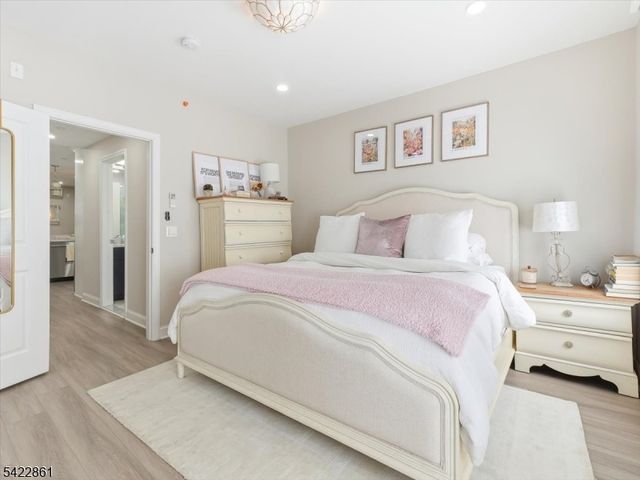 406 Madison St 3R, Hoboken City, NJ 07030