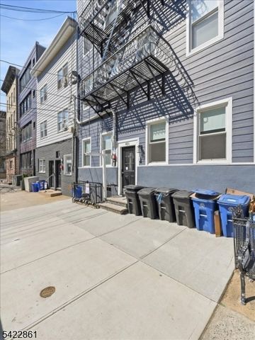 406 Madison St 3R, Hoboken City, NJ 07030