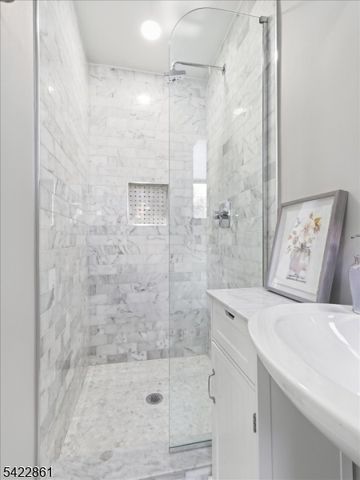 406 Madison St 3R, Hoboken City, NJ 07030