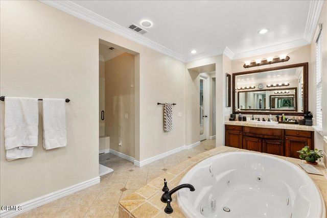 27007 Cliffie Way, Santa Clarita, CA 91387