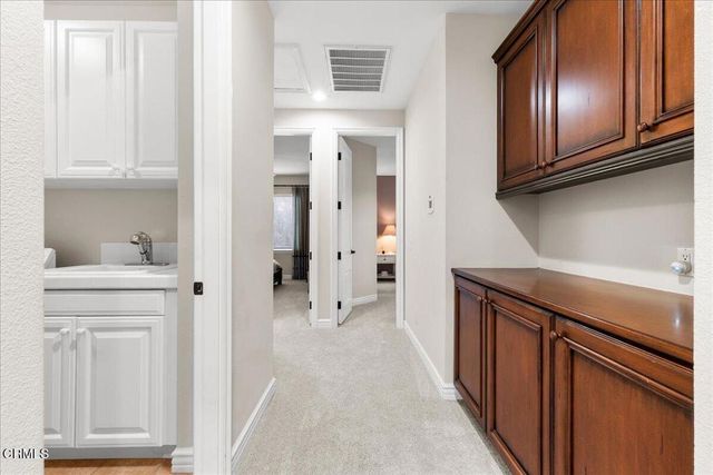 27007 Cliffie Way, Santa Clarita, CA 91387