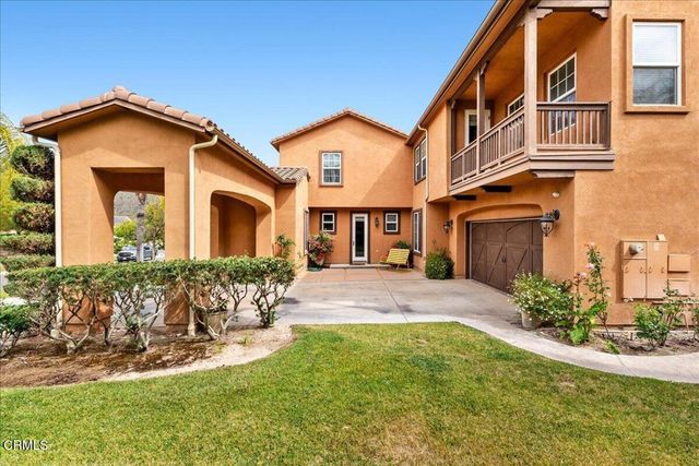 27007 Cliffie Way, Santa Clarita, CA 91387