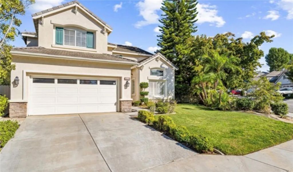 8705 E Running Springs, Anaheim, CA 92808