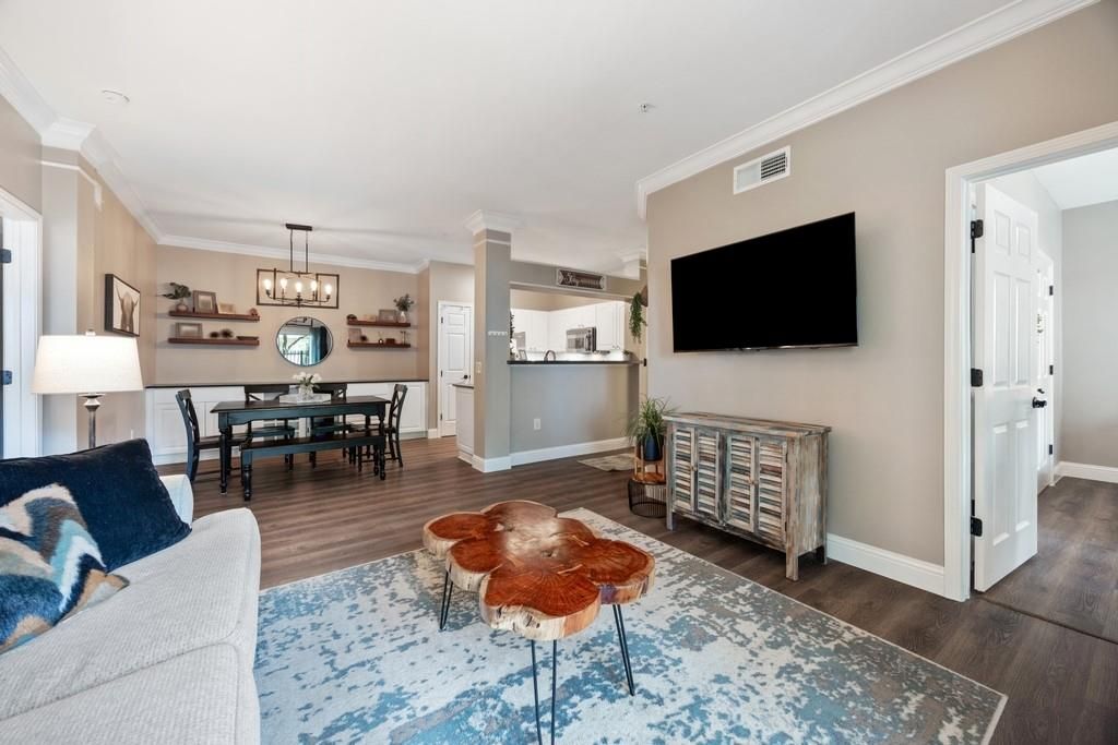 3231 Allen Parkway 6106, Houston, TX 77019