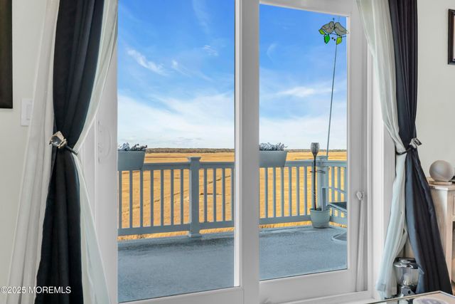 385 Kingfisher Road, Tuckerton, NJ 08087