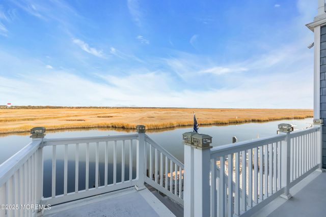 385 Kingfisher Road, Tuckerton, NJ 08087