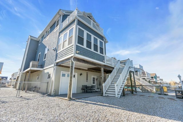 385 Kingfisher Road, Tuckerton, NJ 08087