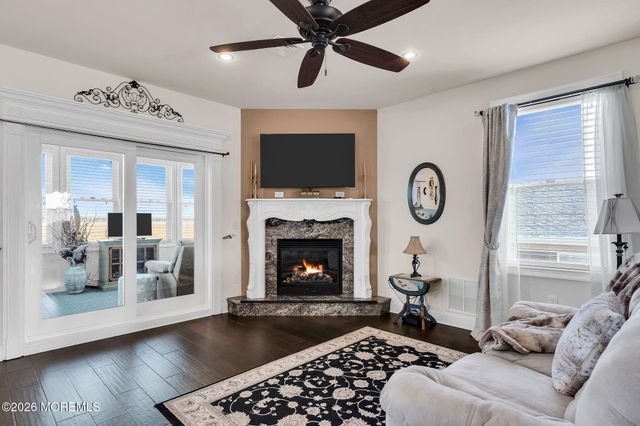 385 Kingfisher Road, Tuckerton, NJ 08087