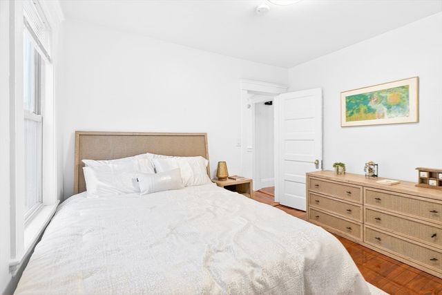 6 Brattle St 1, Arlington, MA 02476