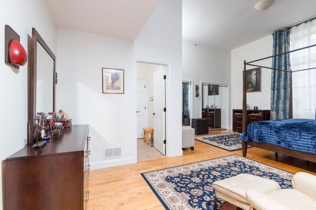 50 Belle Ave 102, Medford, MA 02155