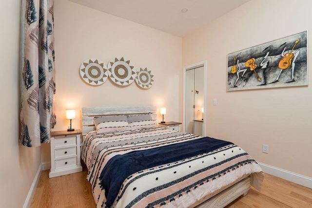 50 Belle Ave 102, Medford, MA 02155