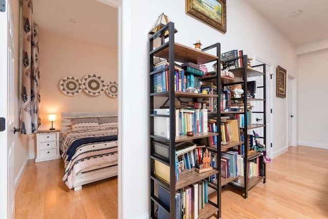 50 Belle Ave 102, Medford, MA 02155