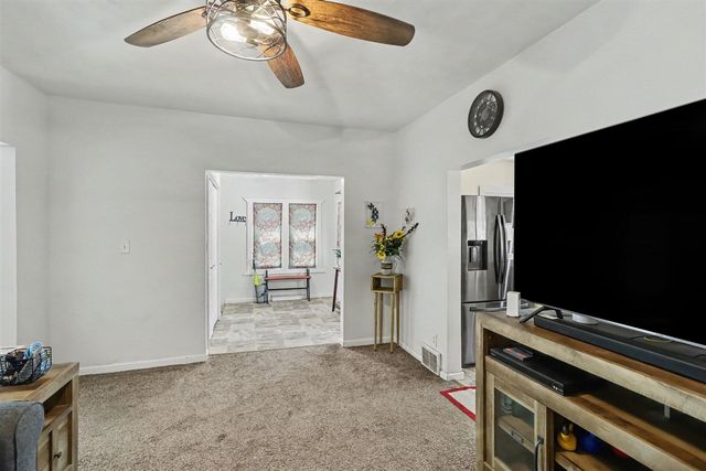 117 Knapp Street, Allegan, MI 49010