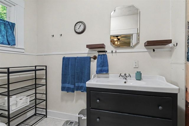 117 Knapp Street, Allegan, MI 49010
