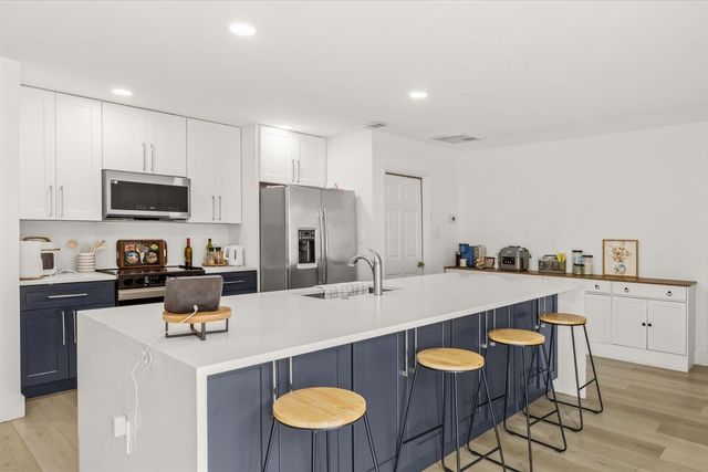 301 NW Prima Vista Boulevard, Port St. Lucie, Port St Lucie, FL 34983