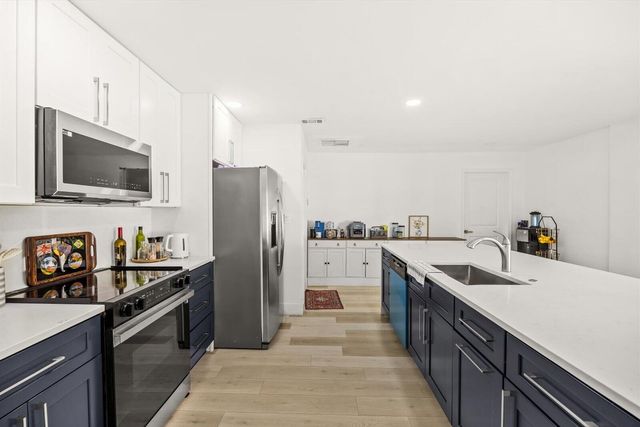 301 NW Prima Vista Boulevard, Port St. Lucie, Port St Lucie, FL 34983