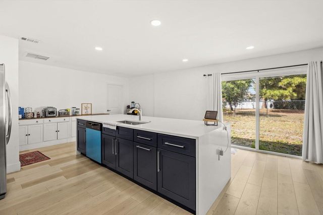 301 NW Prima Vista Boulevard, Port St. Lucie, Port St Lucie, FL 34983