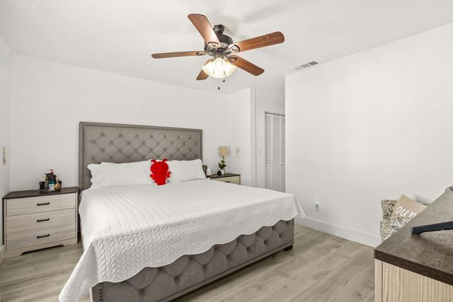 301 NW Prima Vista Boulevard, Port St. Lucie, Port St Lucie, FL 34983