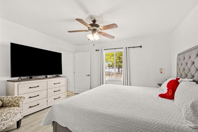 301 NW Prima Vista Boulevard, Port St. Lucie, Port St Lucie, FL 34983