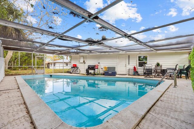 301 NW Prima Vista Boulevard, Port St. Lucie, Port St Lucie, FL 34983