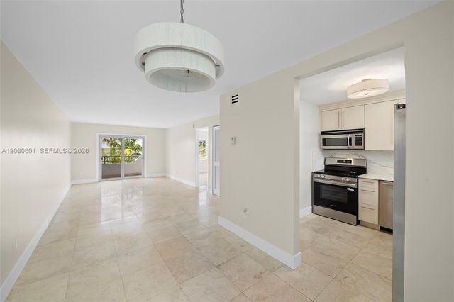 1610 Lenox Ave 316, Miami Beach, FL 33139